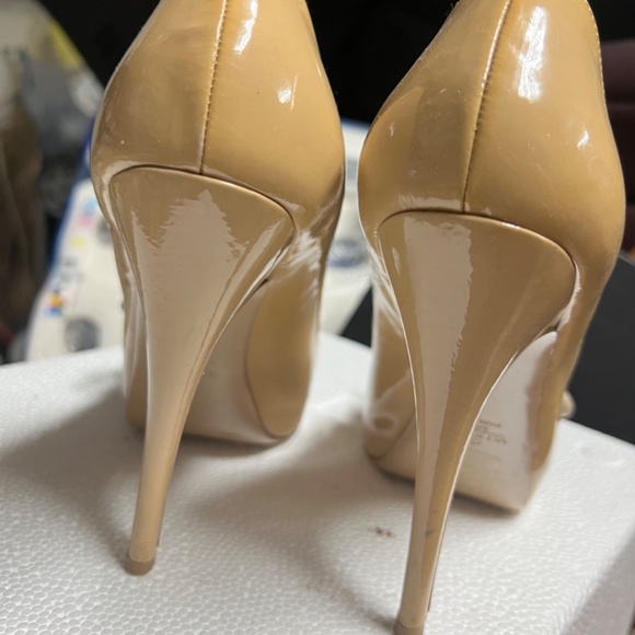 Valentino Bow Shoes - Picture 2 of 6